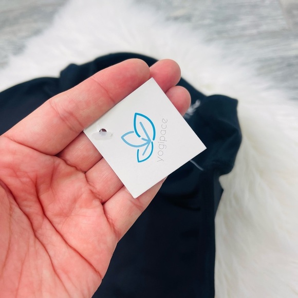 NWT Yogipace Black Stretchy Bootcut Yoga Pants Workout Back Pockets - Picture 4 of 6